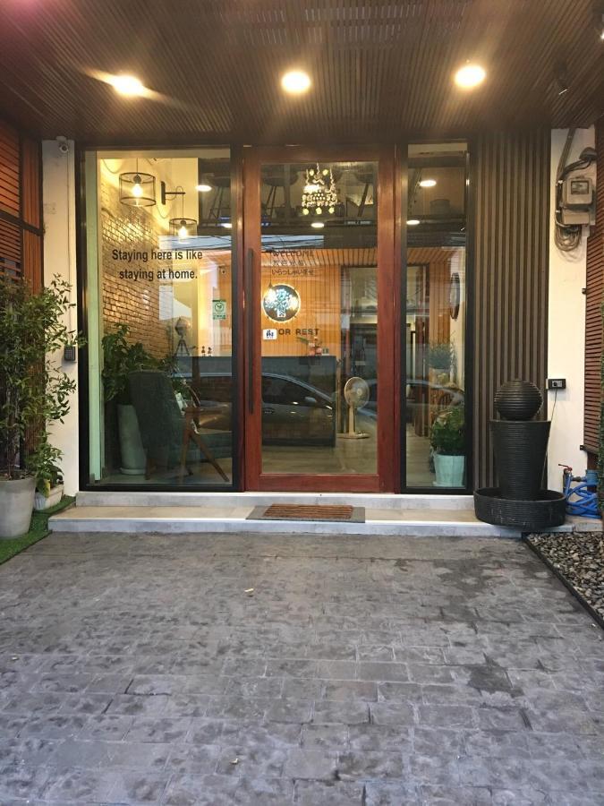 Auberge de jeunesse Tree​ For​ Rest​ Poshtel à Bangkok Extérieur photo